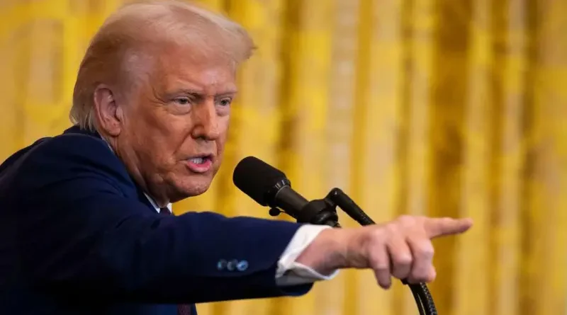 Donald Trump on Tariff: भारत-चीन पर रूस से तेल खरीदने को लेकर टैरिफ लगाने की चेतावनी