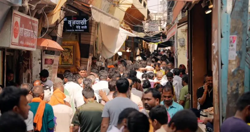 वृंदावन की संकरी कुंज गलियां